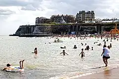 One example for Merkmal: Schwimmen und Baden
