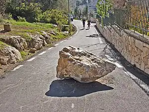 Fall, in dem ein Stein als barrier=block gilt