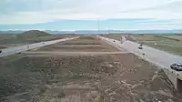 アメリカ合衆国の高速道路の中央帯にある緊急用転回路: highway=service service=emergency_access access=no emergency=designated