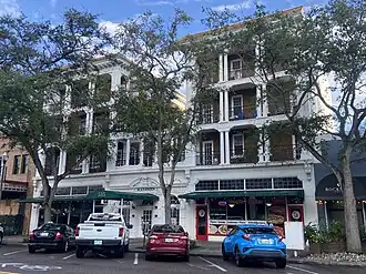 Alexander Hotel