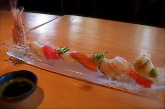 Assorted sushi (盛り合わせ)
