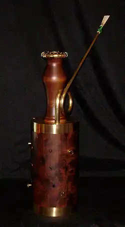 Reproduction of a Baroque rackett, manufactured by Moeck Musikinstrumente + Verlag