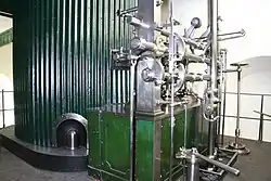 Cylinder and valve gear of the Bull engine