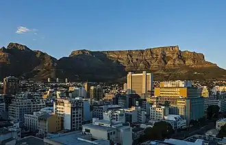 Cape Town CBD and Table Mountain at dawn