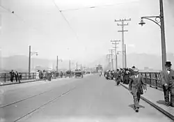 The 1911 bridge about year after its opening