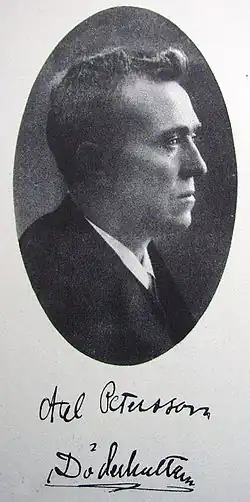 Portrait of woodcarver Axel Peterson in 1936.