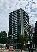 Street view of the hotel DoubleTree by Hilton.