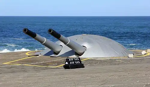A German built 190&nbsp;mm gun turret at Fort Copacabana in Brazil, completed in 1914.