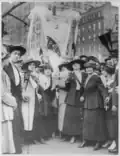 4 – 1916