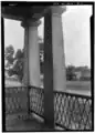 Solomon Siler House columns