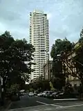 Horizon Apartments (1990–1998), Darlinghurst. Also designed by Harry Seidler.