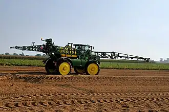 Field sprayer