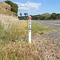 KMP Sign (SH1, Route Station 594, 1&nbsp;km)