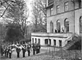 Bismarck receives the marching band of the Lauenburgisches Jäger-Bataillon Nr. 9 (1902)