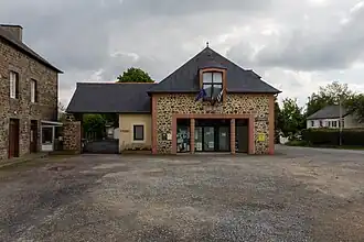The town hall of Miniac-sous-Bécherel