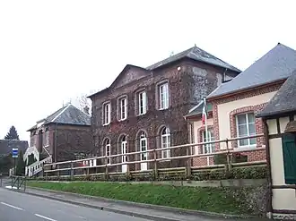 The town hall in Nolléval