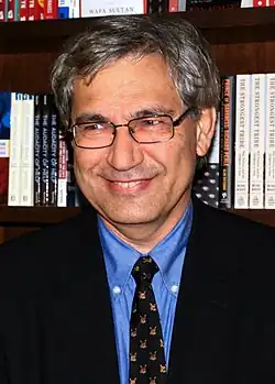 Orhan Pamuk, novelist