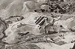 Paramonga aerial photo looking northeast, by George R. Johnson, taken between 1928 and 1930.