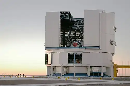 One of the 8.2&nbsp;m (320&nbsp;in) telescopes at Paranal Observatory. The entire building constitutes the altazimuth mount, saving on mass and cost.