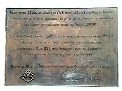 Commemorative plaque on the façade of the Centre des Salorges in memory of the beginnings of the food preservation industry.