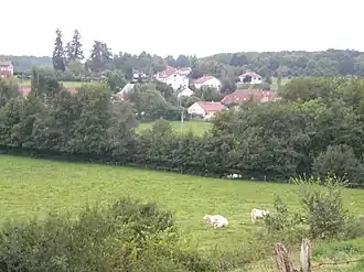 A general view of Pont-et-Massène