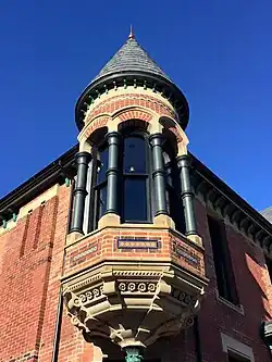 Ransom Gillis House front view of turret, 2015