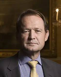 Simon Walker