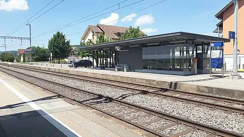 Double-track railway line with side platforms