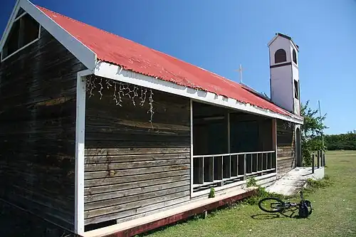 Structure with cross in Puerto Real