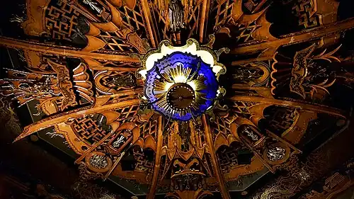 The ceiling of the Chinese Theatre
