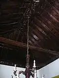 Tea roof of the living room and lamp.