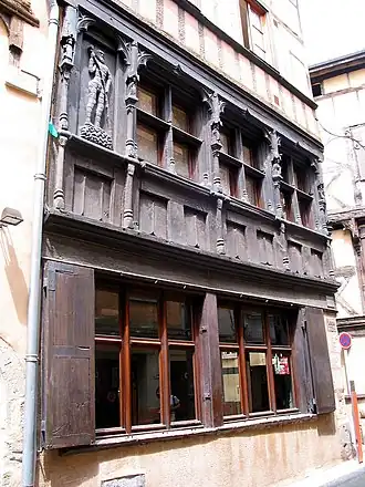 15th-century house