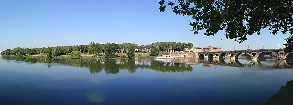 Prairie des Filtres park