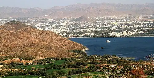 View of a Fateh Sagar Lake from a distance.