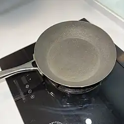 Vacuum brazed diamond frying pan