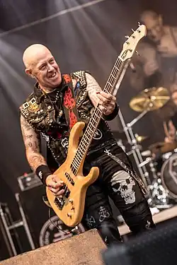 Dolan performing with Venom Inc. in 2019