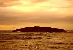 View of Peñon de Afuera, a cay off Membrillo