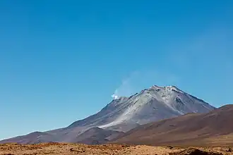 Fumarole clearly visible