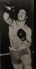 Bimbo Pearce defeating the Central Light-Heavyweight Champion